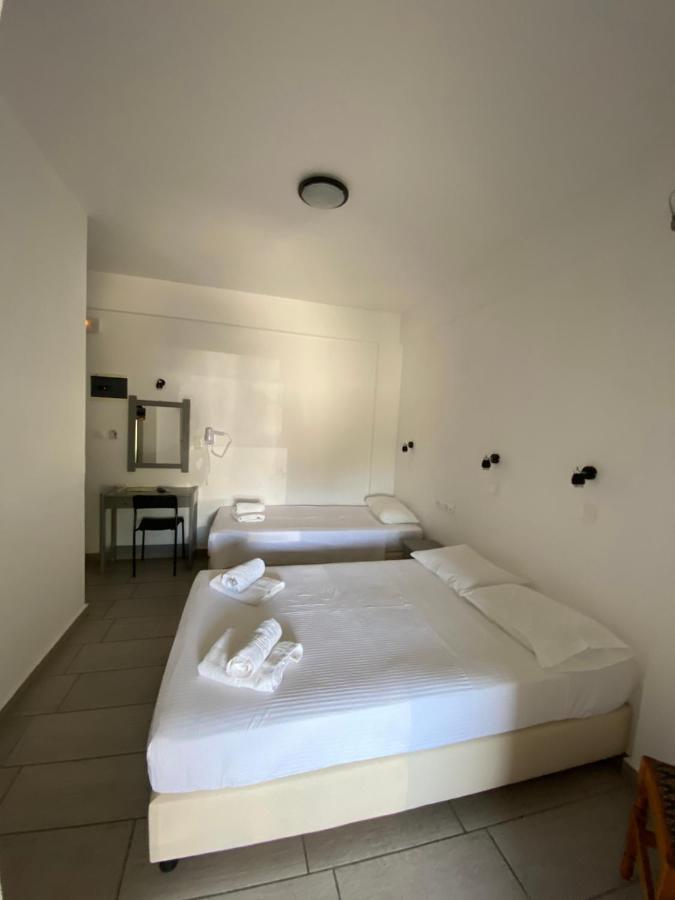 Deep Blue Rooms & Apartments Mylopotas Exterior photo